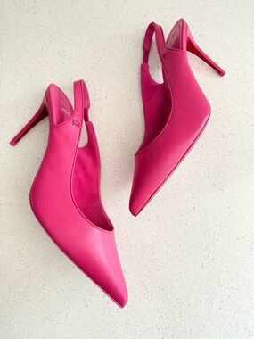 CHRISTIAN LOUBOUTIN Sporty Kate 85 Leather Slingback Pink Pumps
